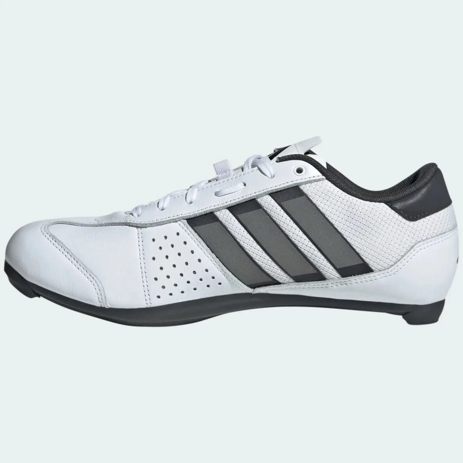 Adidas Heritage Road shoes - White