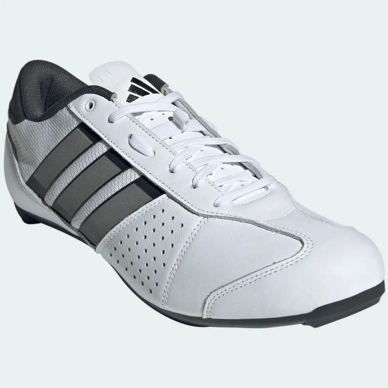 Adidas Heritage Road shoes - White