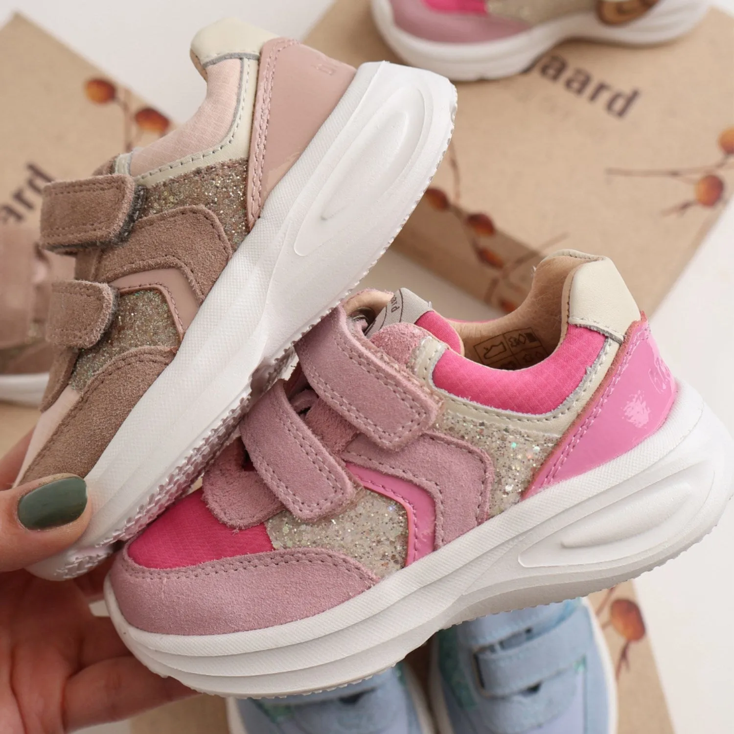 Bisgaard Blush Glitter Yuki Glitter Velcro Shoe