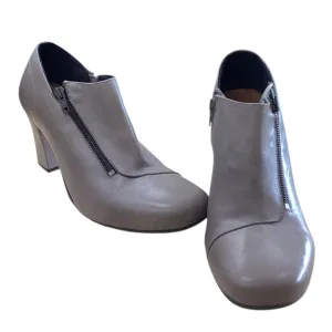 Boots Ankle Heels By Miz Mooz In Grey, Size:10
