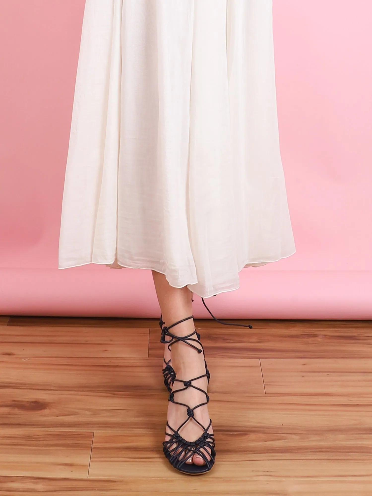 HEELED LACE SANDALS