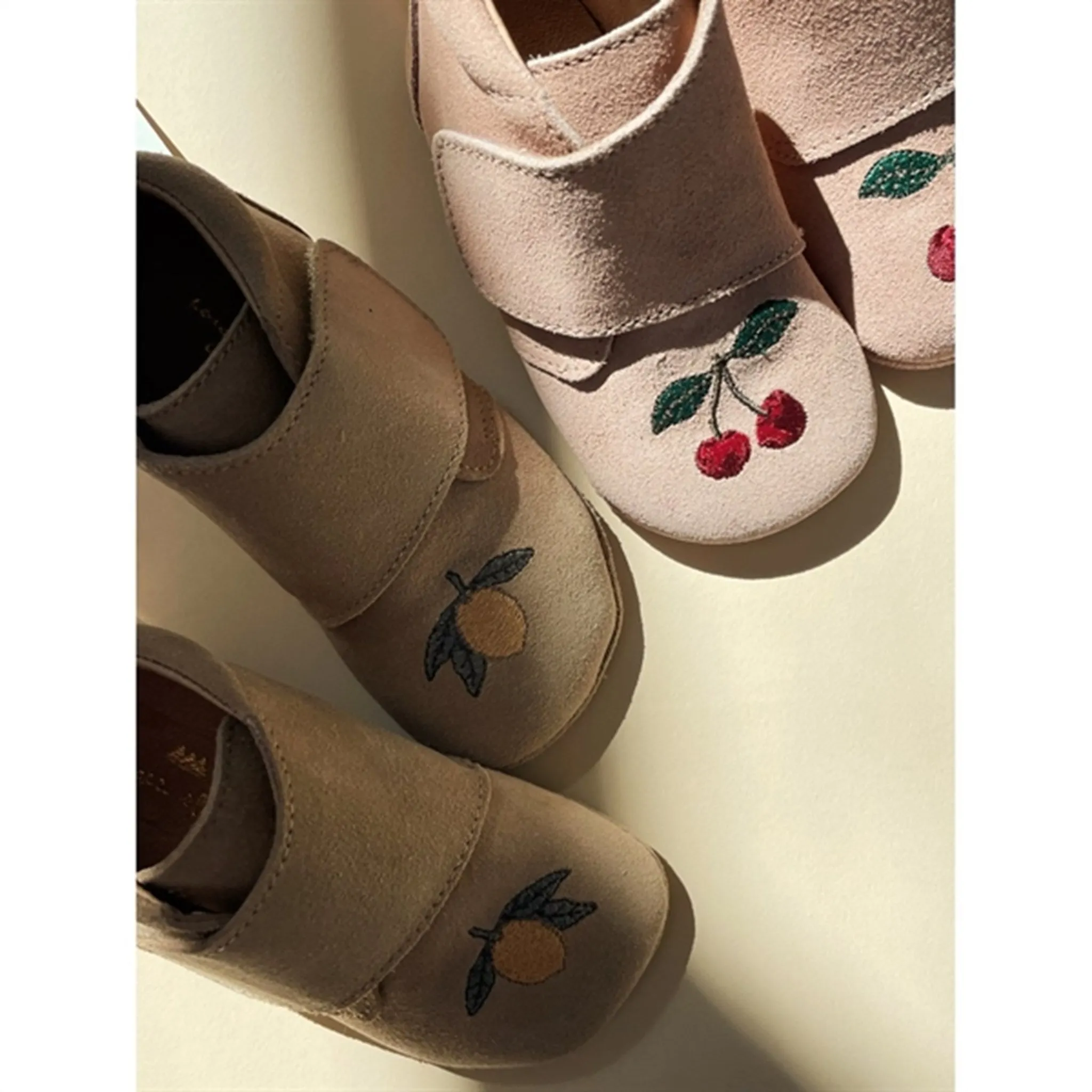 Konges Sløjd Mamour Embroidery Footies SAND