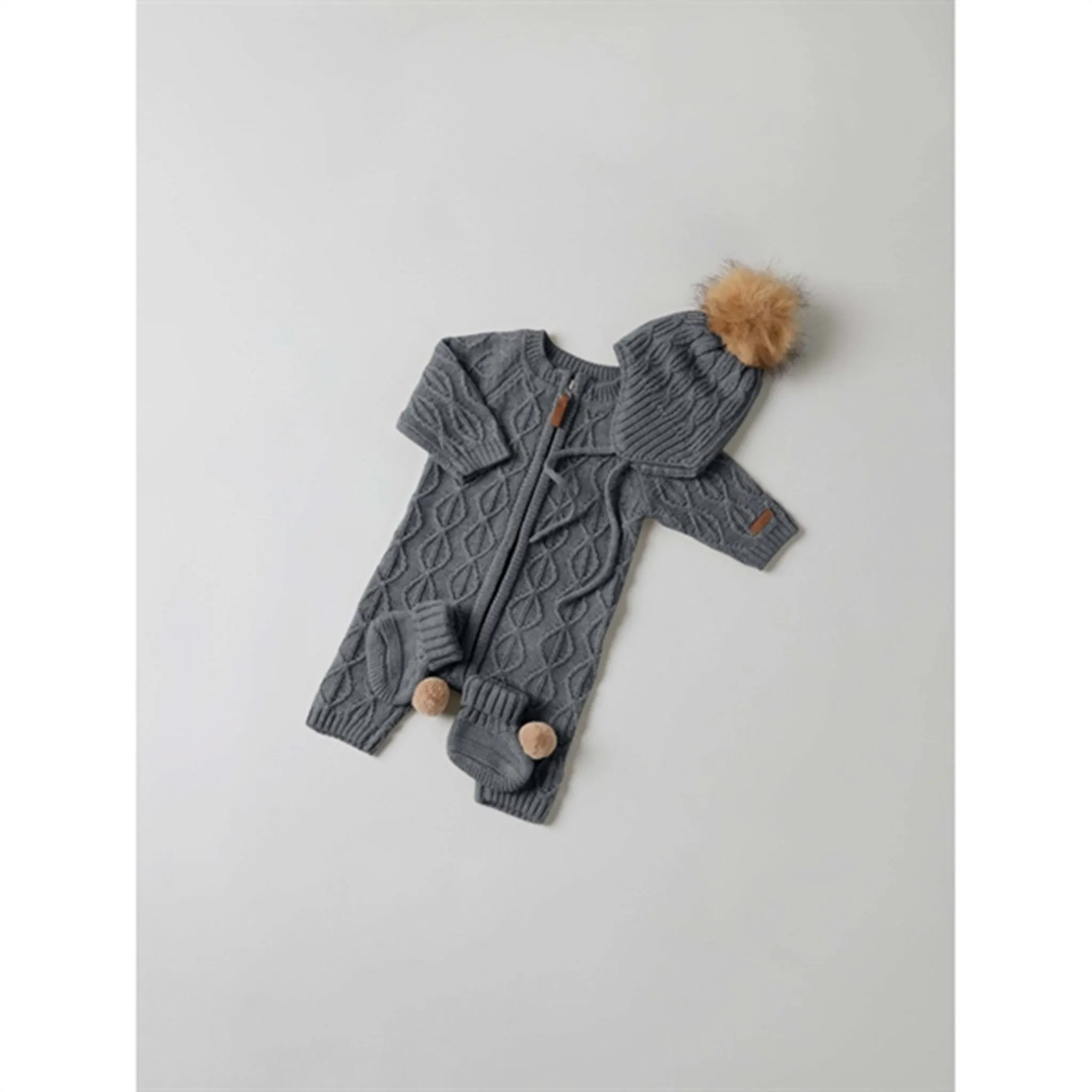 Name it Iron Gate Wrilla Wool Knit Slippers With Pom Pom