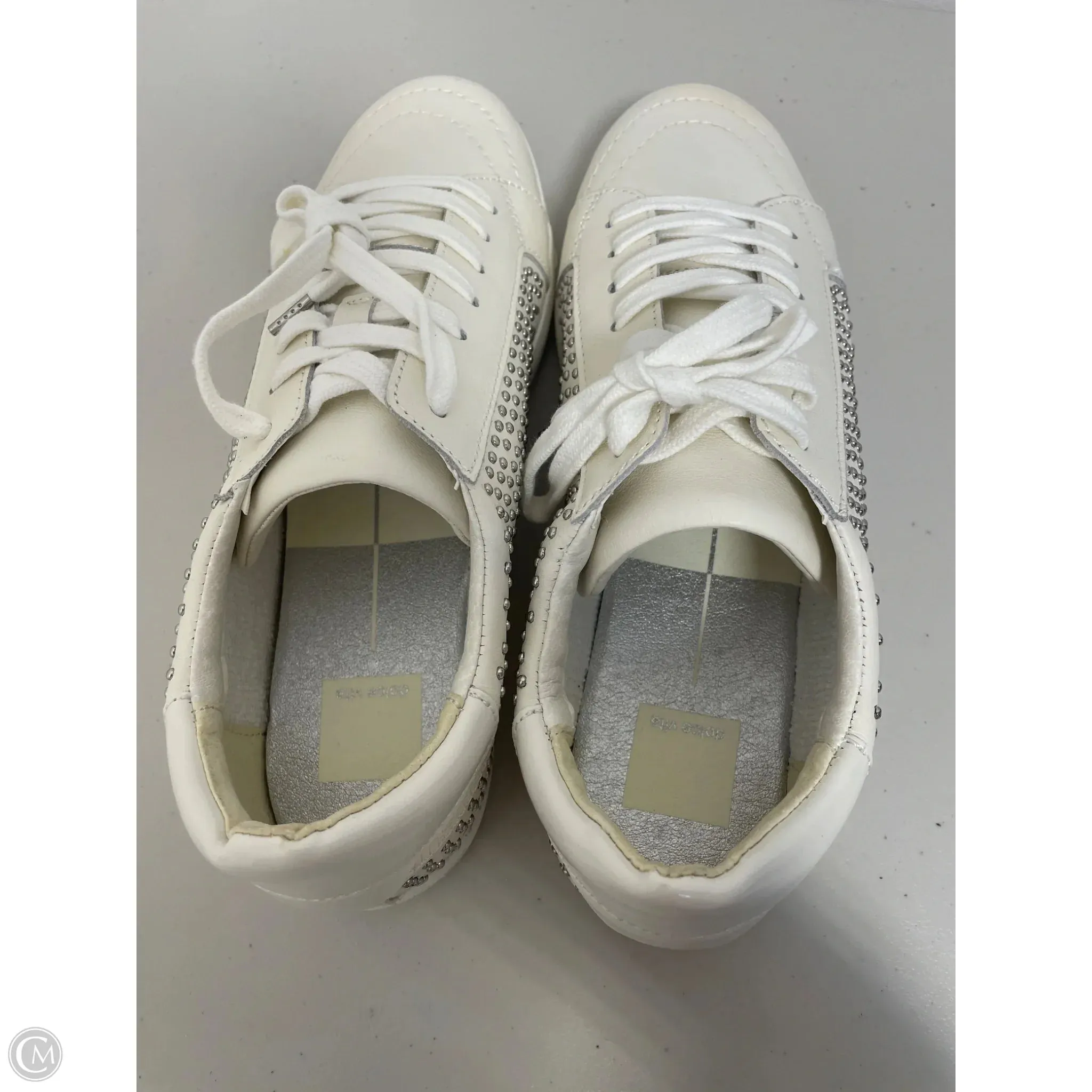 Shoes Sneakers By Dolce Vita In Ivory, Size: 10