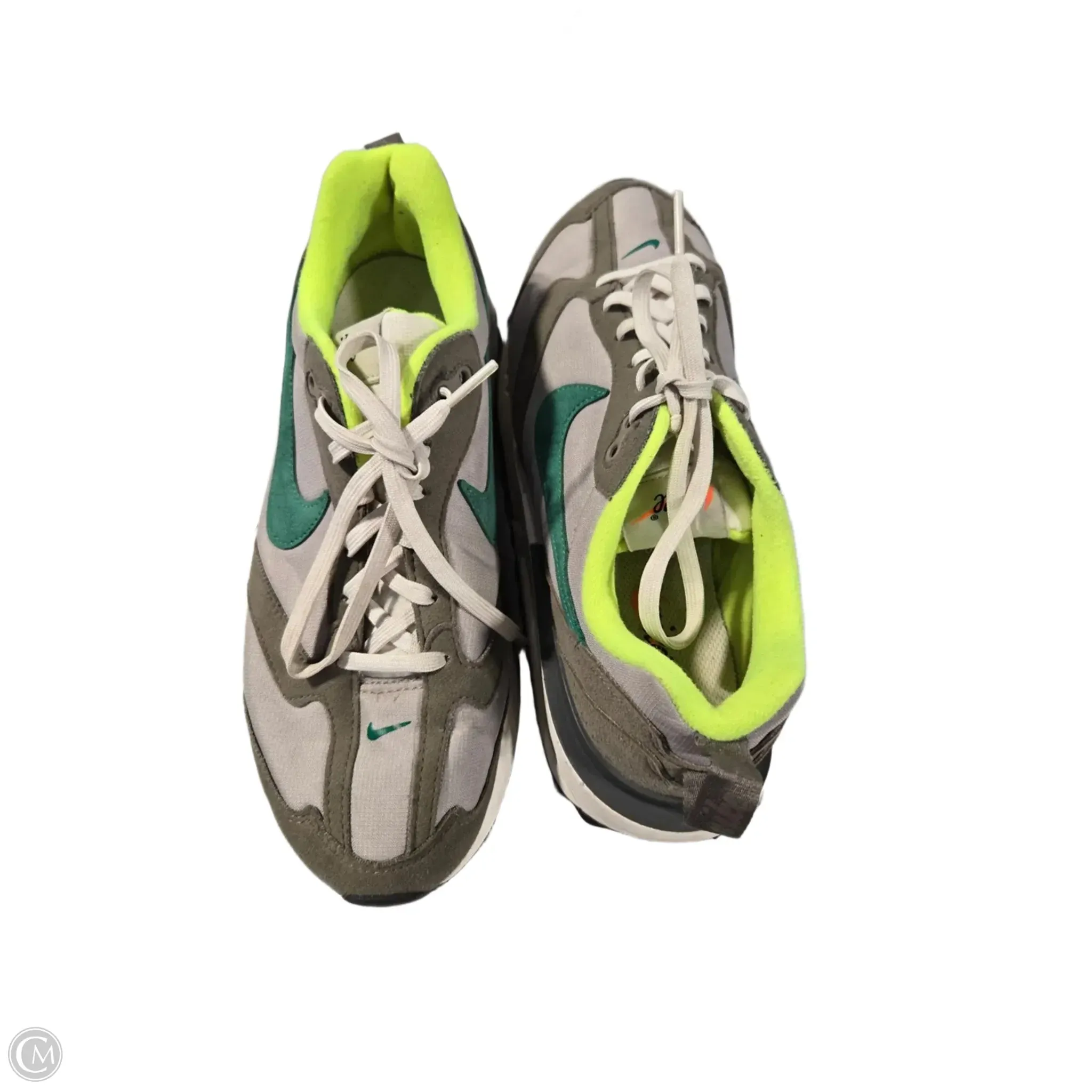 Shoes Sneakers By Nike In Beige, Size: 7.5