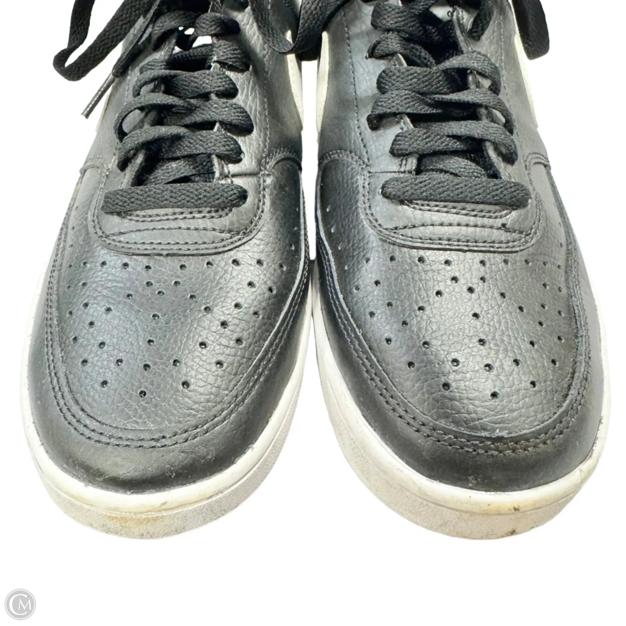Shoes Sneakers By Nike In Black & White, Size: 10