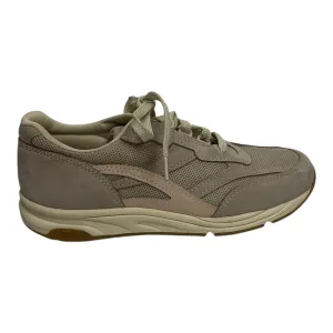 Shoes Sneakers By Sas In Tan, Size:9